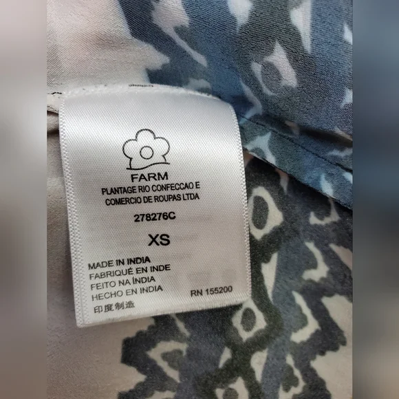 Farm Río By Anthropologie Classic Button Down - Picture 10 of 11